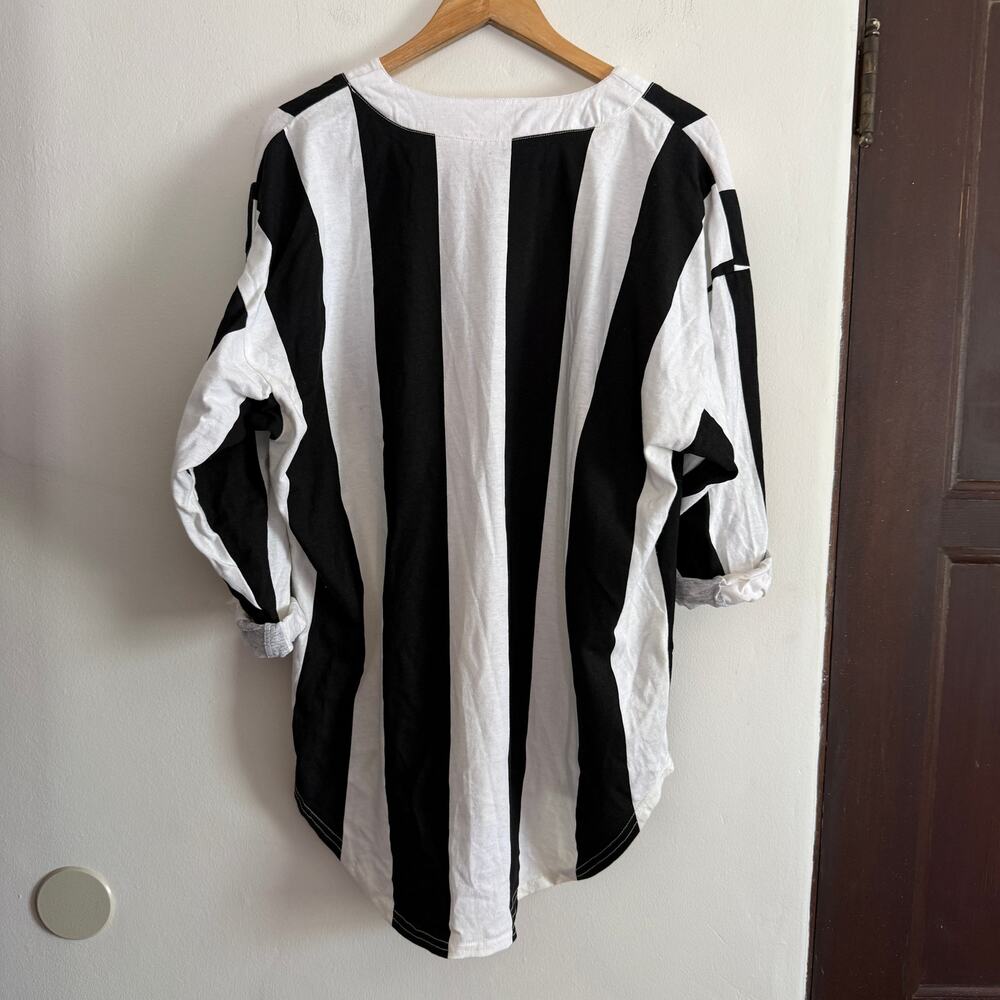 90s Vintage Black and White Striped Baseball Jersey style Shirt Nada nuff Medium - Picture 2 of 7
